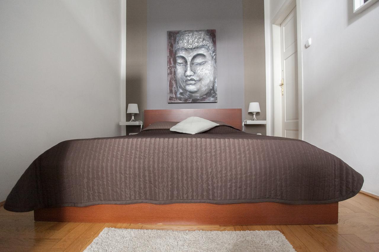 Royal Center Apartment Будапеща Екстериор снимка
